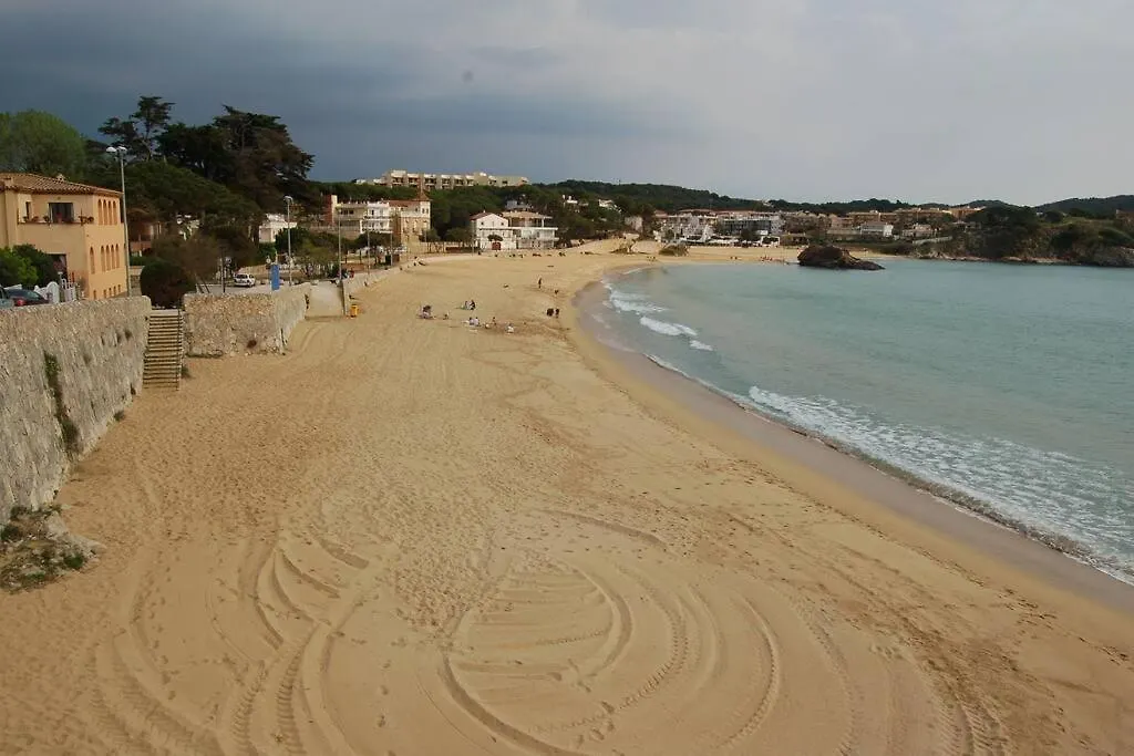 赫罗纳Casa Con Piscina A Menos De 1 Min De La Playa. Aa别墅 西班牙