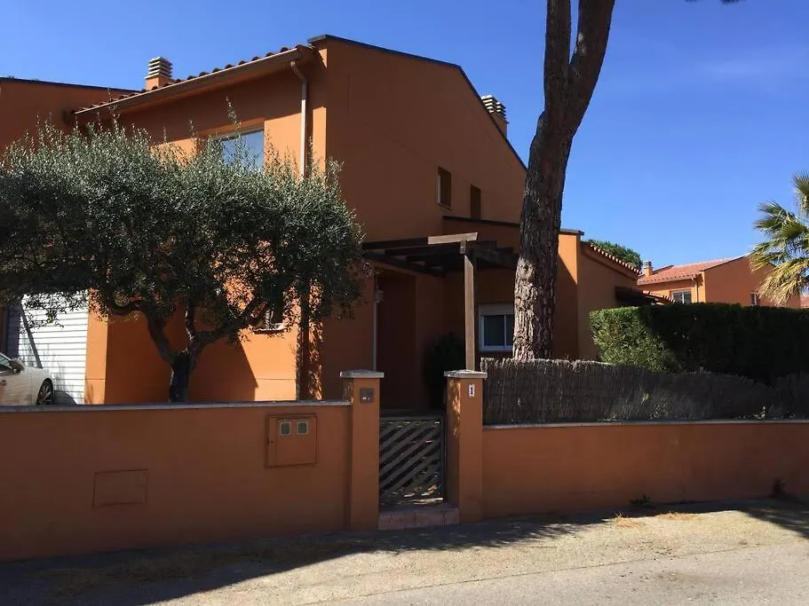 赫罗纳Casa Con Piscina A Menos De 1 Min De La Playa. Aa别墅